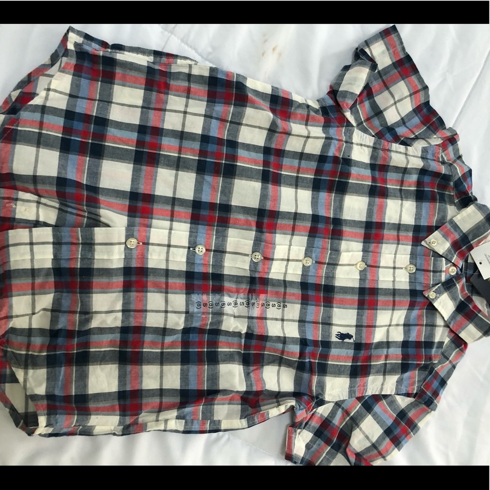 New. Never worn.